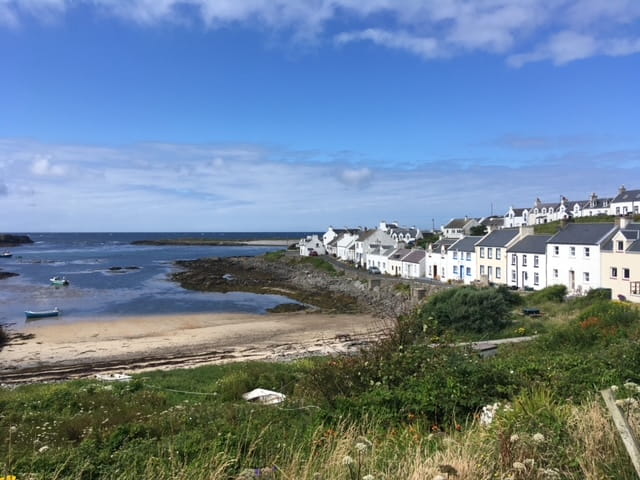 An image of a coastal town.