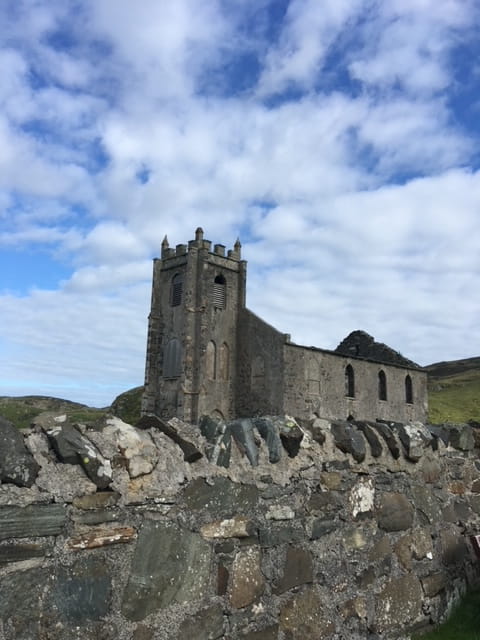 An image of a church ruin.