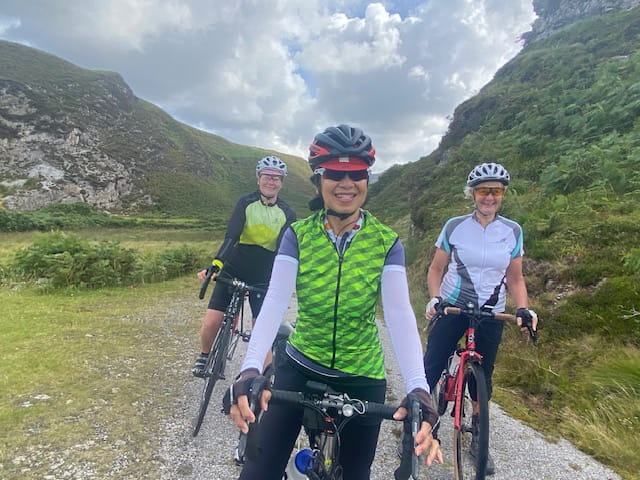 An image of happy cyclists.